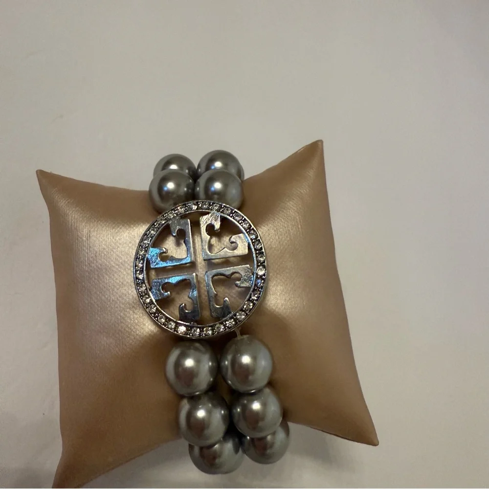 NEW ISIS CREATIVE BRACELET SILVER TONE FAUX PEARL DOUBLE STRAND & T RHINESTONE